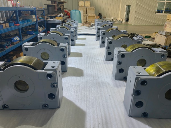 Demag wheel blocks for cleanroom cranes